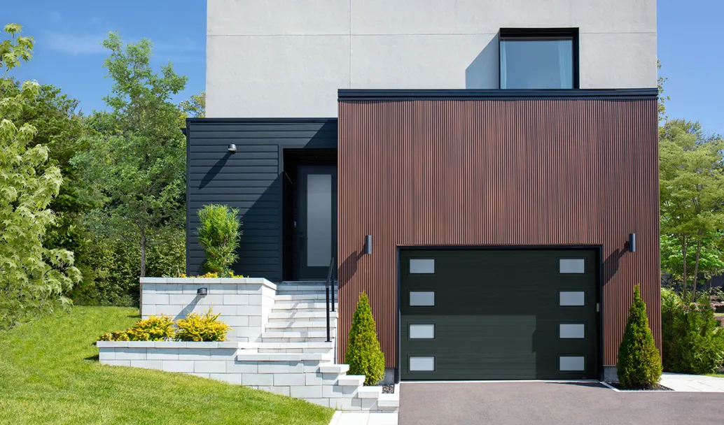 Model Moderno Multi, 12' x 8', Iron Ore, window layout: Outer Harmony with White Sandblasted glass